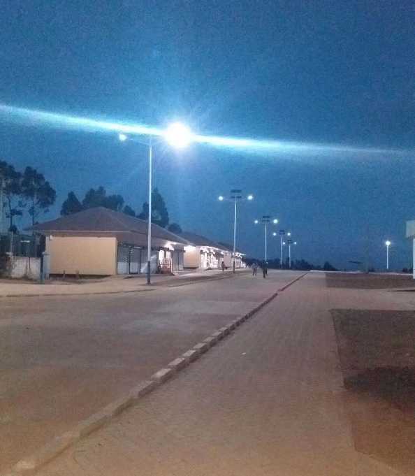 海伦市非洲科特迪瓦太阳能路灯工程