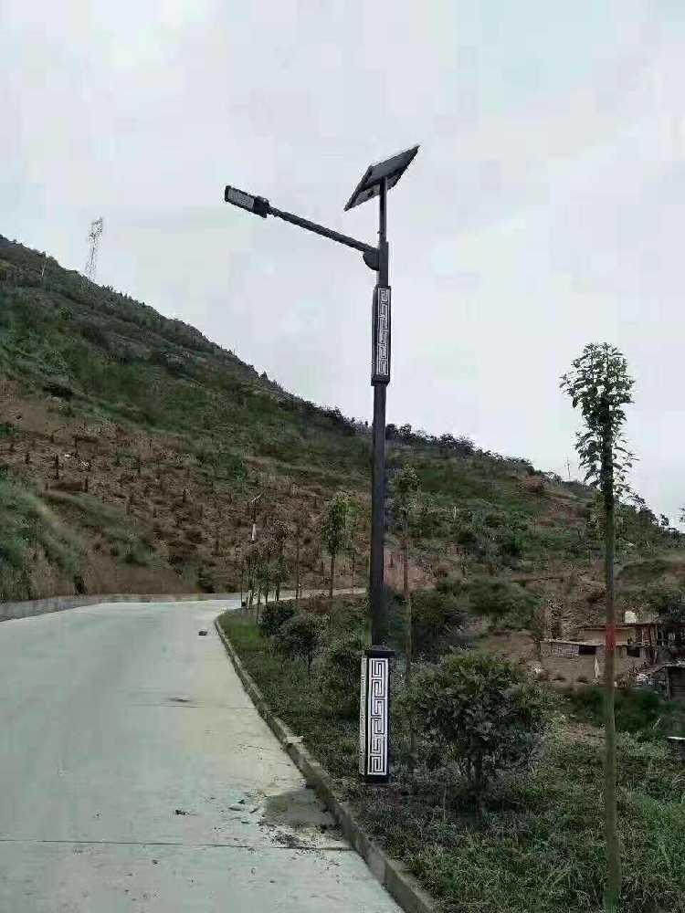 海伦市仿古太阳能路灯
